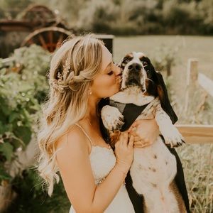 NWOT Dainty wedding hair comb and pearl vine